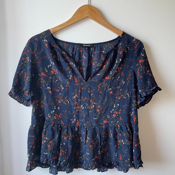 Madewell Silk Stanza Ruffle-Hem Top in Moonless Floral - Picture 4 of 7